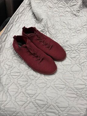 Suavs Men's Knit Lace-Up Sneakers in Burgundy